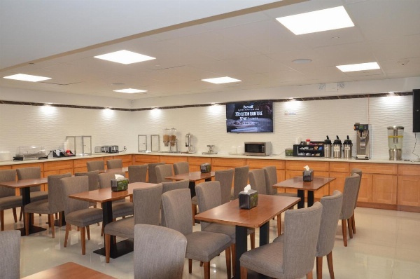 LIC Plaza Hotel Main image